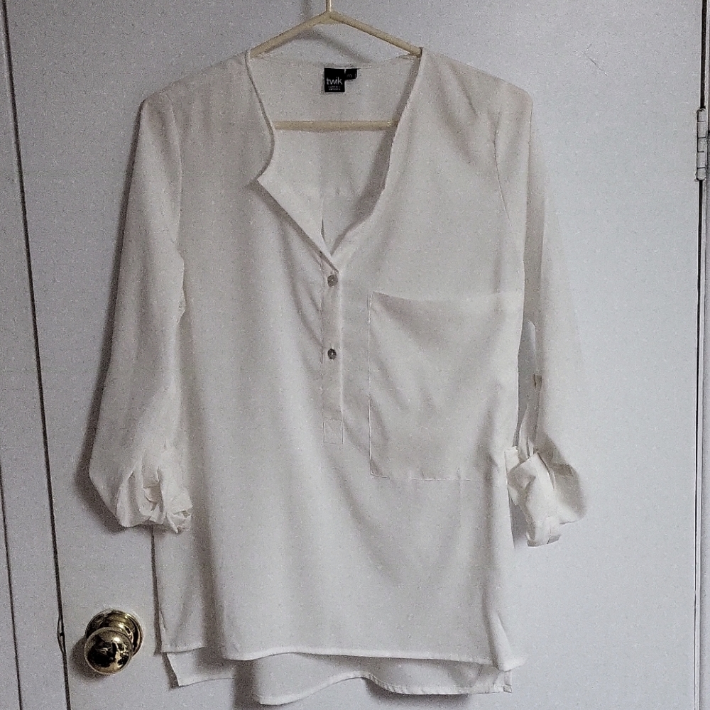 Simons Twik sheer white top for women,pre-owned. Small size.